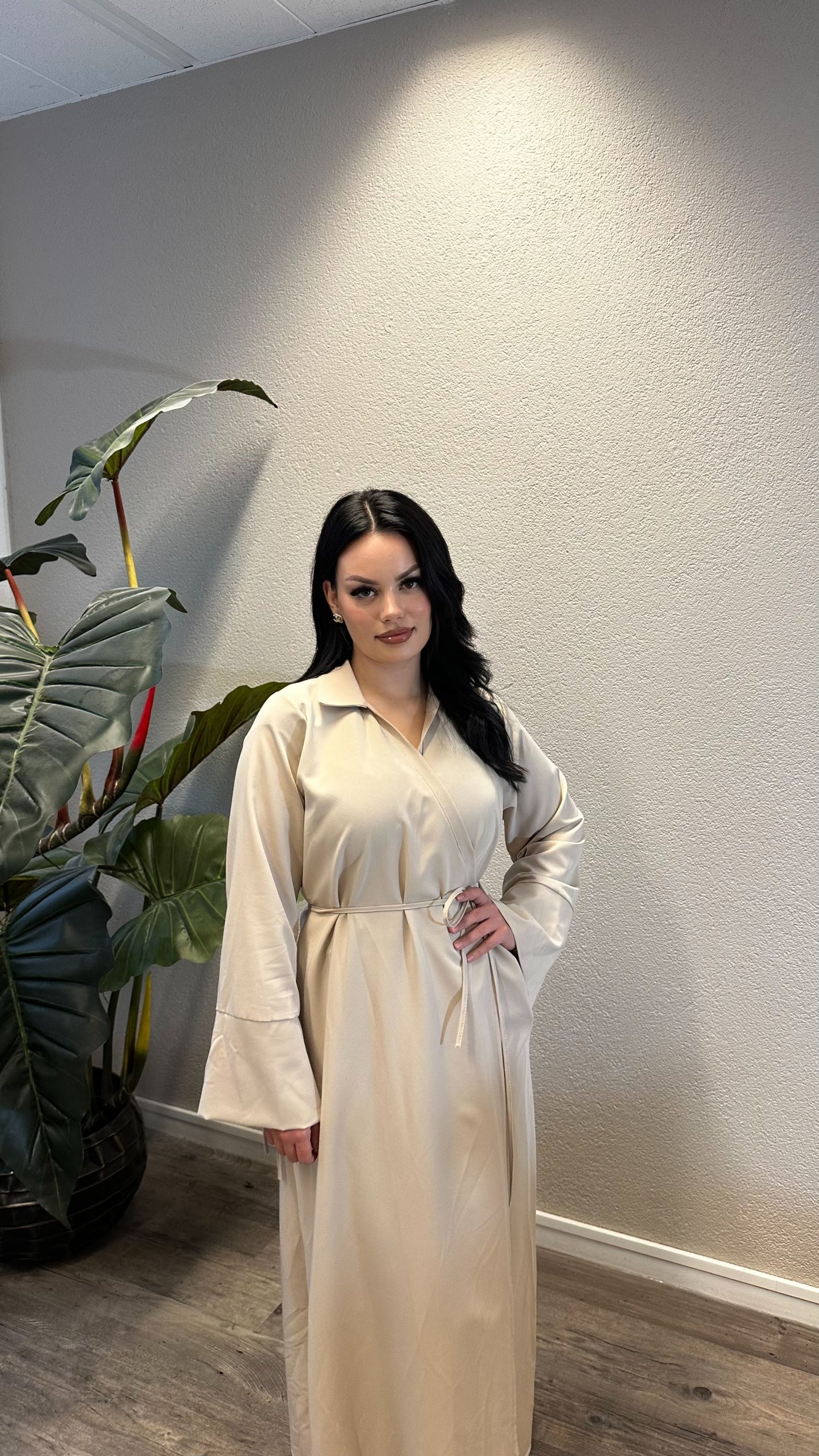 Yasmine - Layover abaya beige